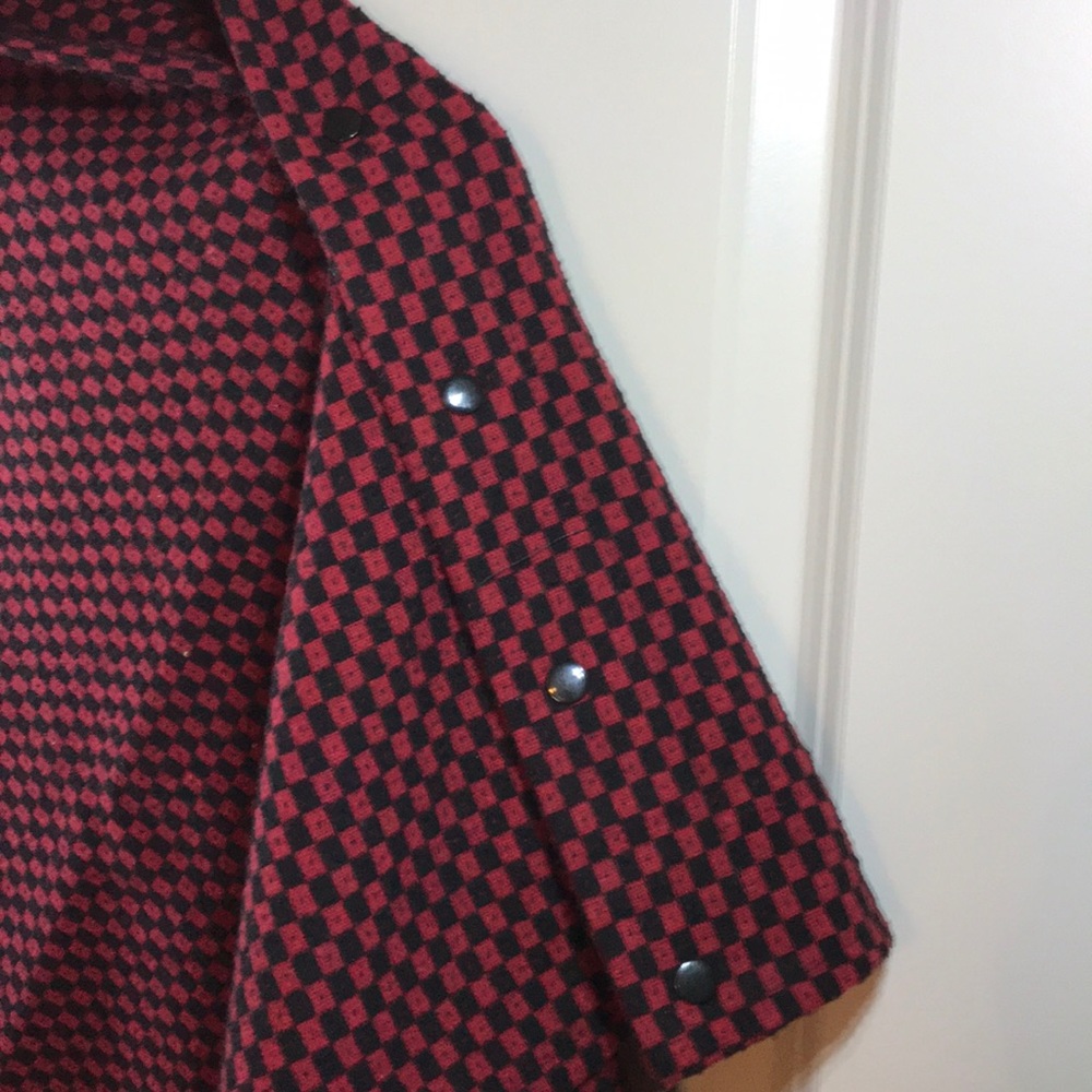 Shawl - Picture 2 of 3
